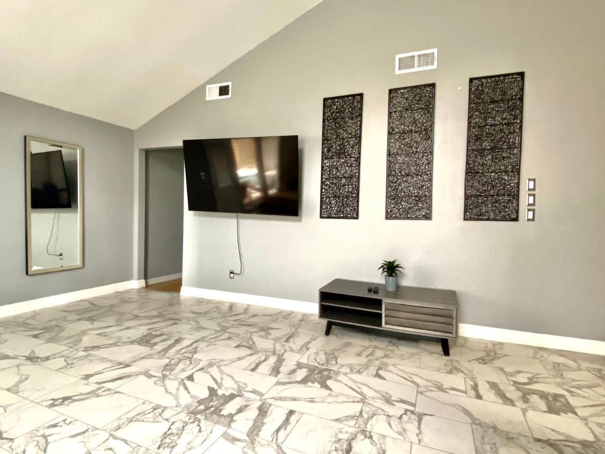 1976Houstongem Luminous Pvtpool & Hottub Dt20Mins For Lrg Families 6Beds 2Bath Villa Exterior foto