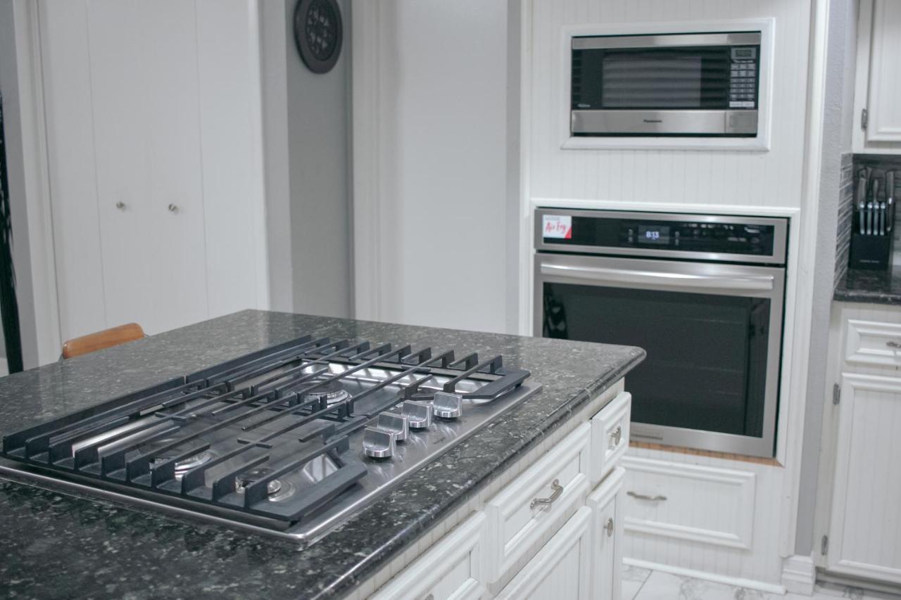 1976Houstongem Luminous Pvtpool & Hottub Dt20Mins For Lrg Families 6Beds 2Bath Villa Exterior foto